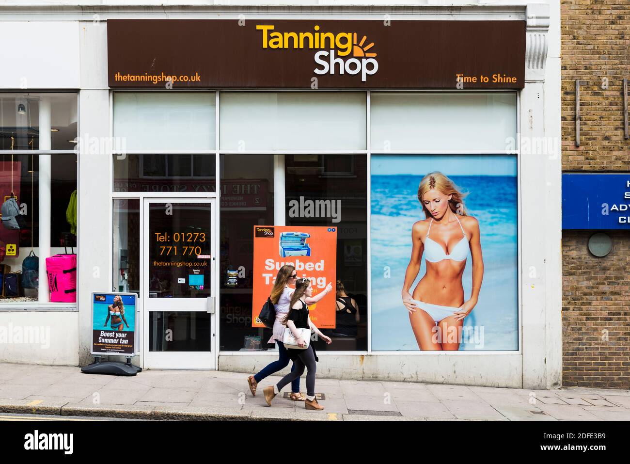 Tanning Shop branch. Brighton, East Sussex, England, United Kingdom, Europe Stock Photo