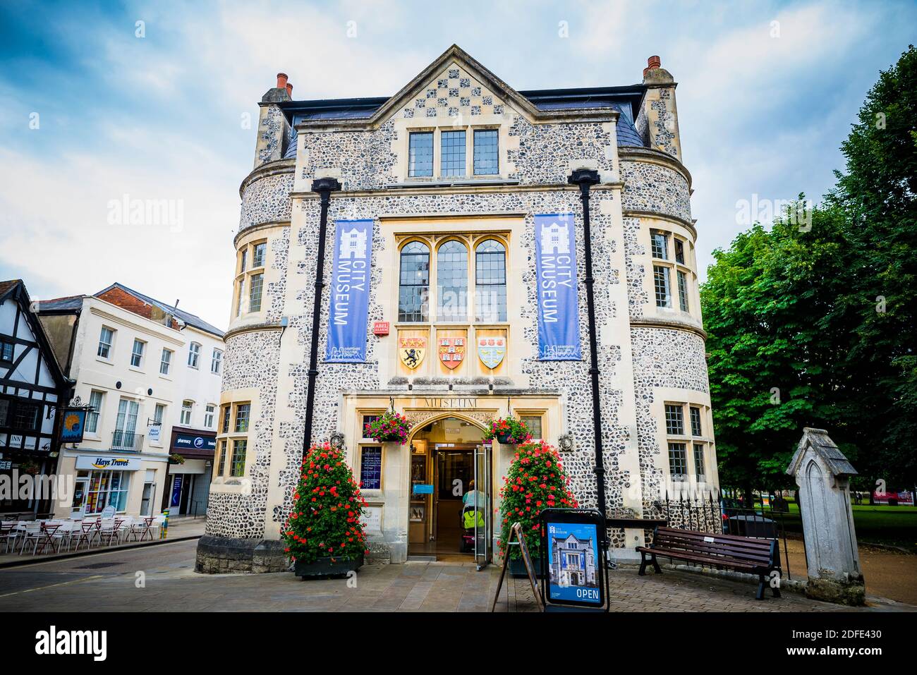City Of Winchester High Resolution Stock Photography and Images - Alamy