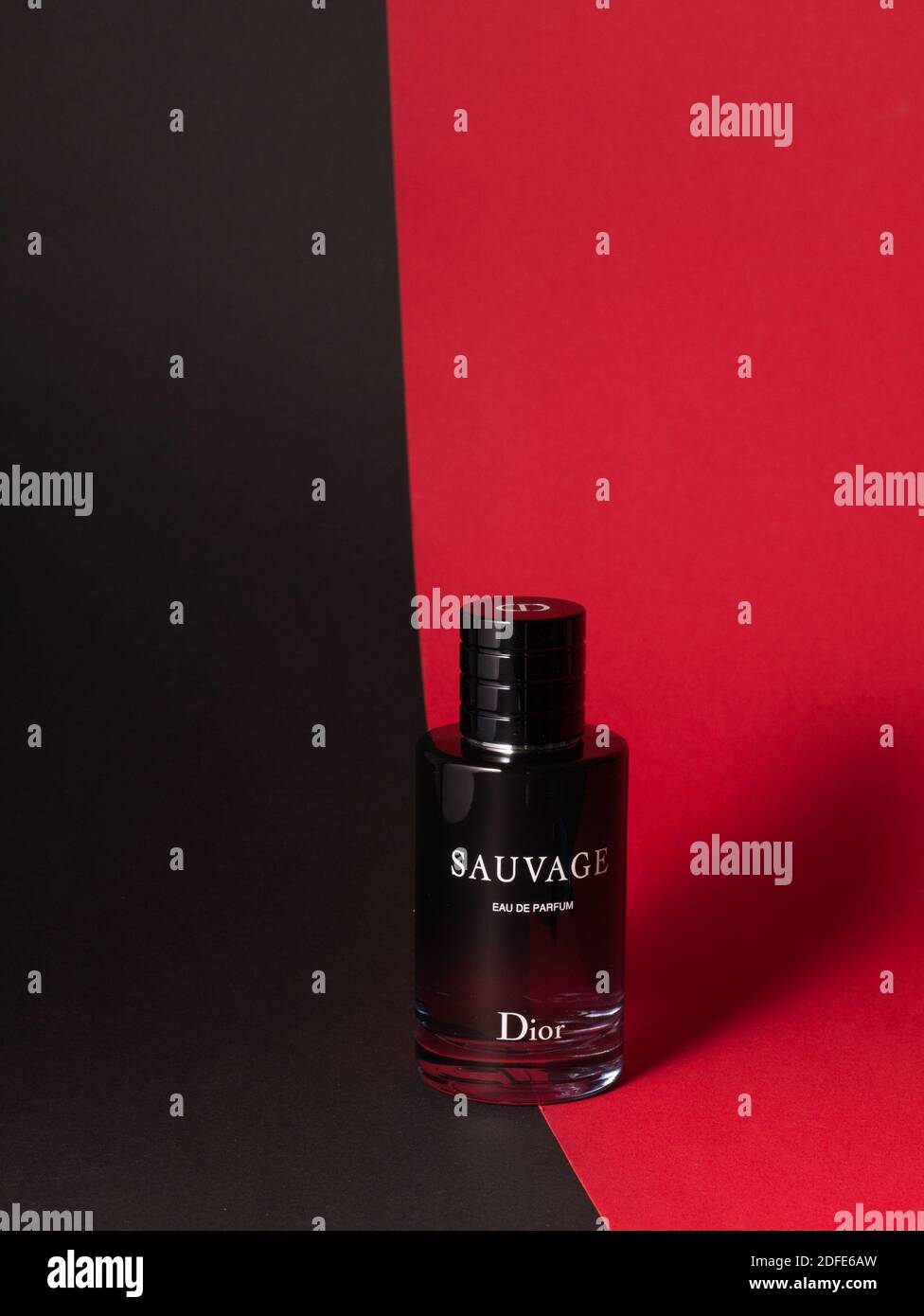 Dior sauvage red square hotsell