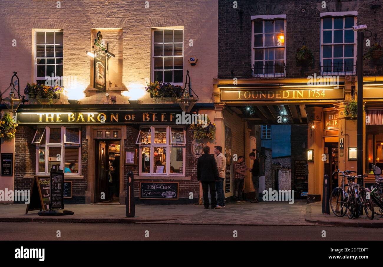 Cambridge city centre pub hires stock photography and images Alamy