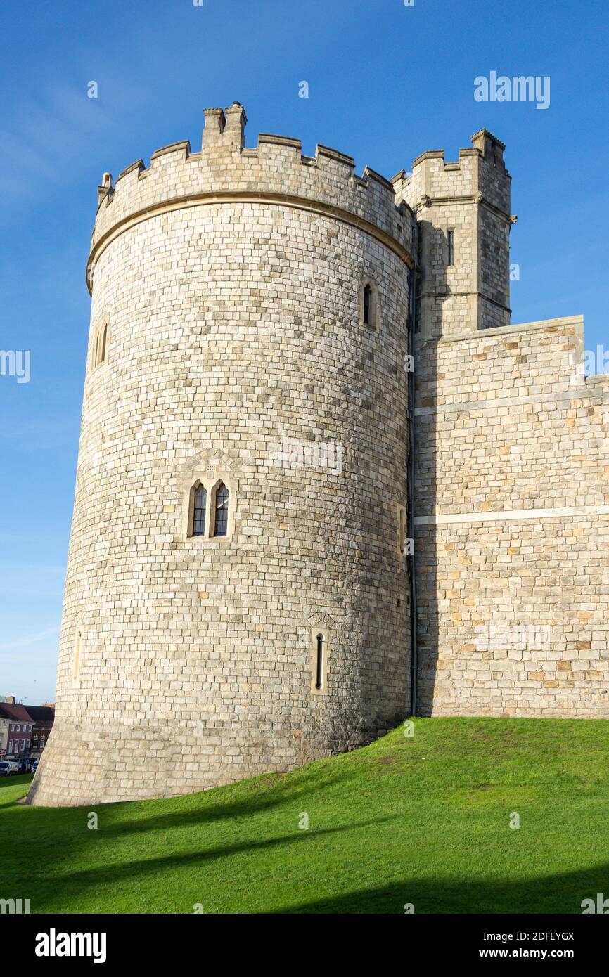 Windsor Castle walls and tower, Castle Hill, Windsor, Berkshire, England, United Kingdom Stock Photo