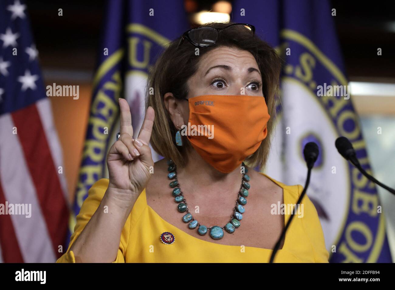 Linda sanchez 2020 hi-res stock photography and images - Alamy