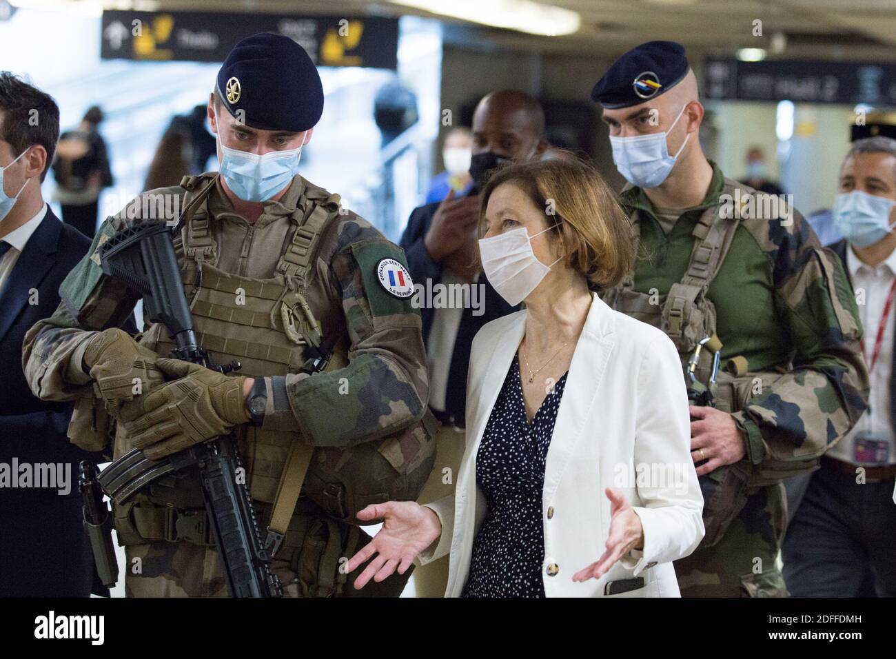 Florence Parly, Minister of the Armed Forces go to the Gare de Lyon ...