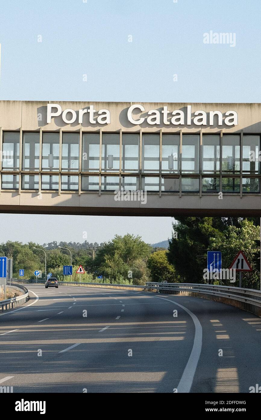 French and Spanish border during the covid 19 pandemic period. Catalogne is highly impacted by
