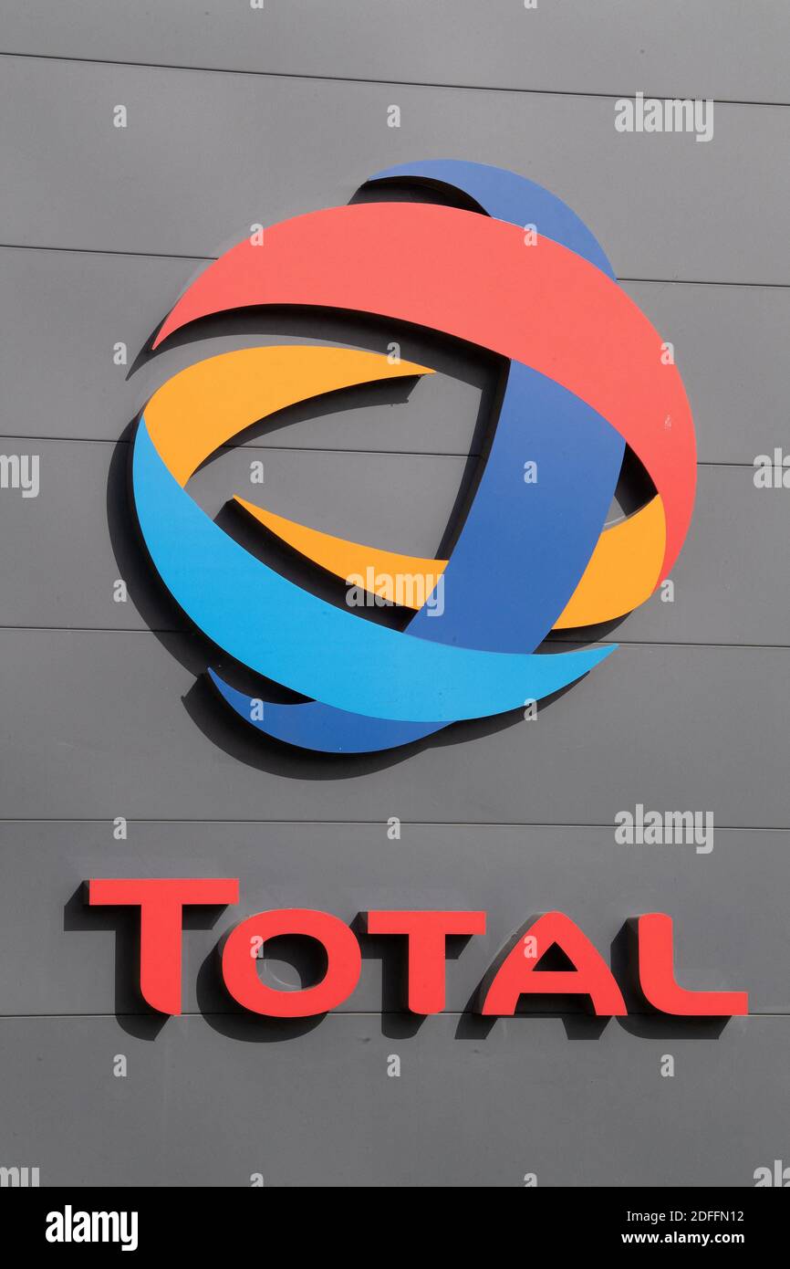 Total Store Sign A shop sign of TOTAL on August 1 2020 in Niort, France. Photo by David ...