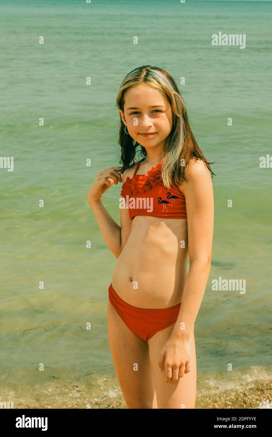 girls in summer time. Girl in a swimsuit on vacation. Teenager girl 10  years old. Summer portrait Stock Photo - Alamy
