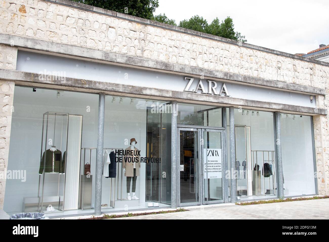 A shop sign of ZARA, on August 28 2020 in Angouleme, France. Photo by David  Niviere/ABACAPRESS.COM Stock Photo - Alamy