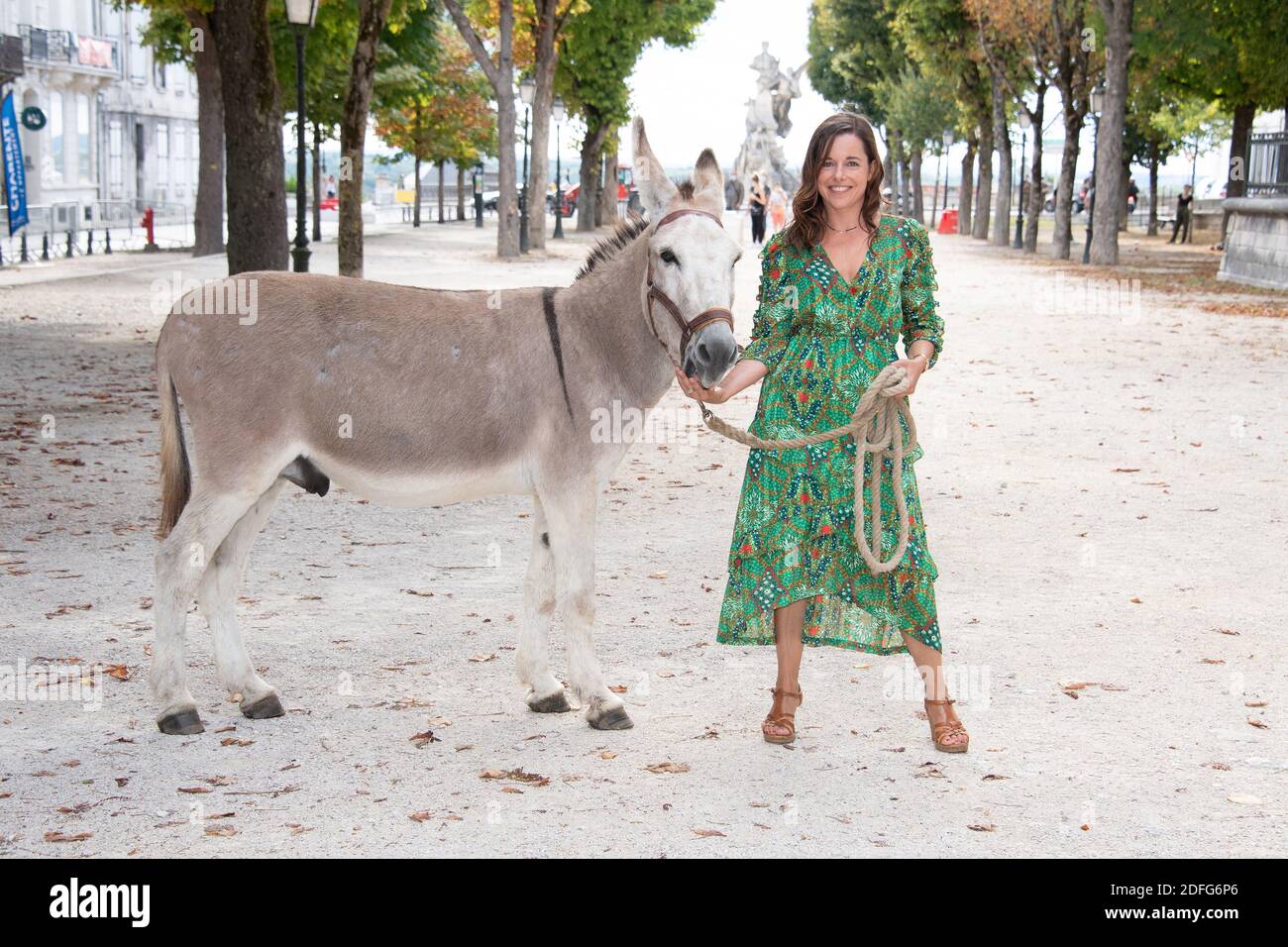 laure-calamy-attends-the-antoinette-dans-les-cevennes-photocalll-during
