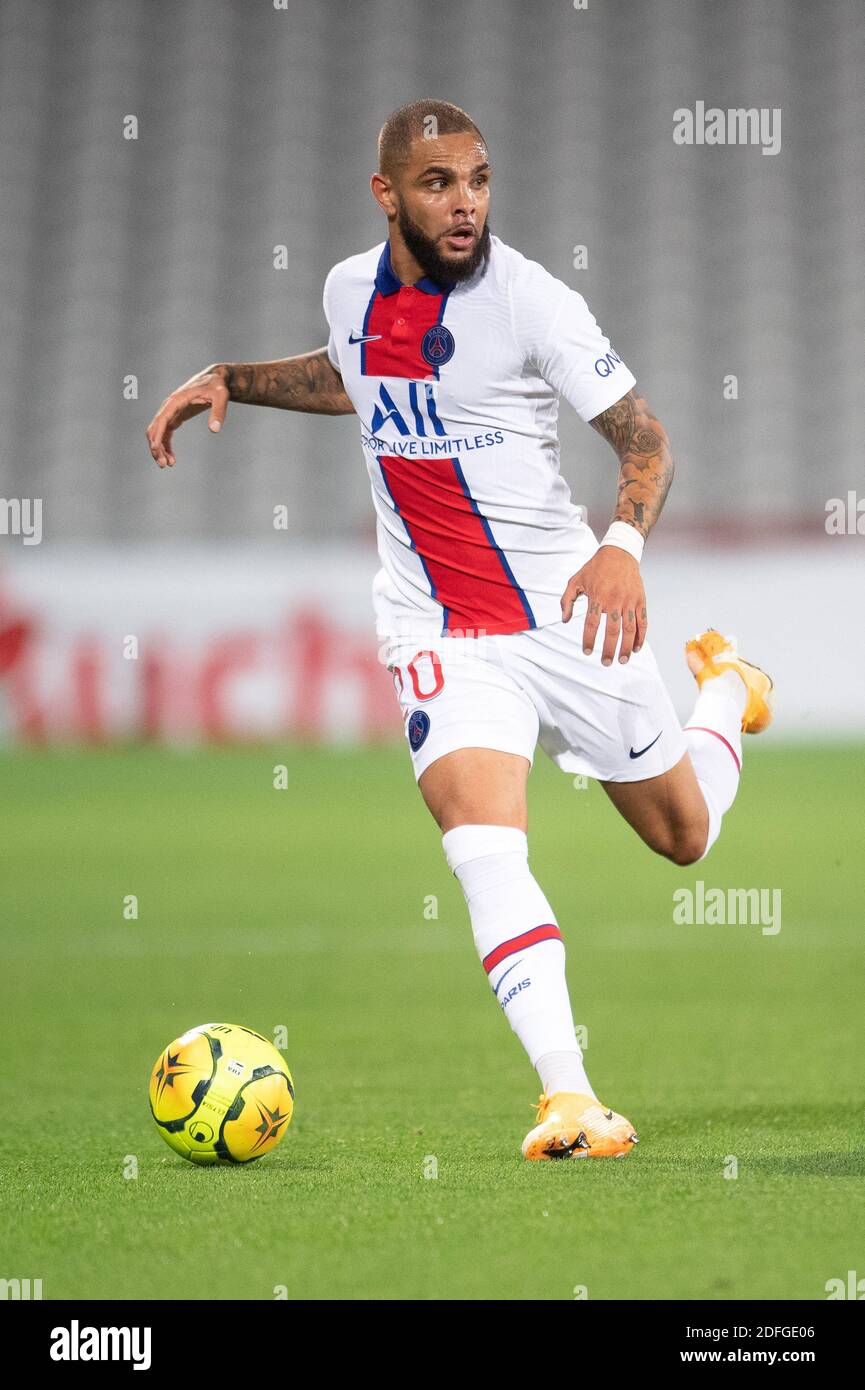 Photo Dédicacée Layvin Kurzawa - Paris Saint-Germain - Autographe Neuf