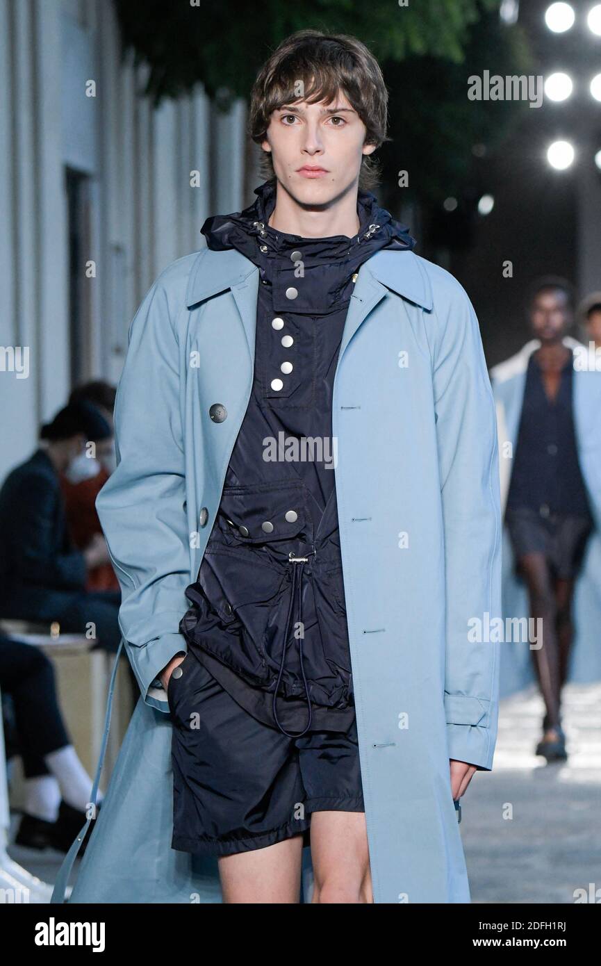Hugo boss catwalk hi-res stock photography and images - Page 3 - Alamy