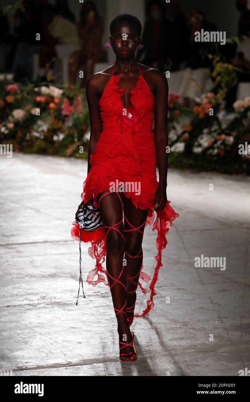 Blumarine milan spring summer model hi-res stock photography and images -  Alamy
