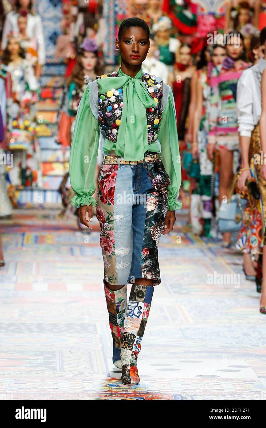 Dolce gabbana milan ready wear hi-res stock photography and images - Page 3  - Alamy