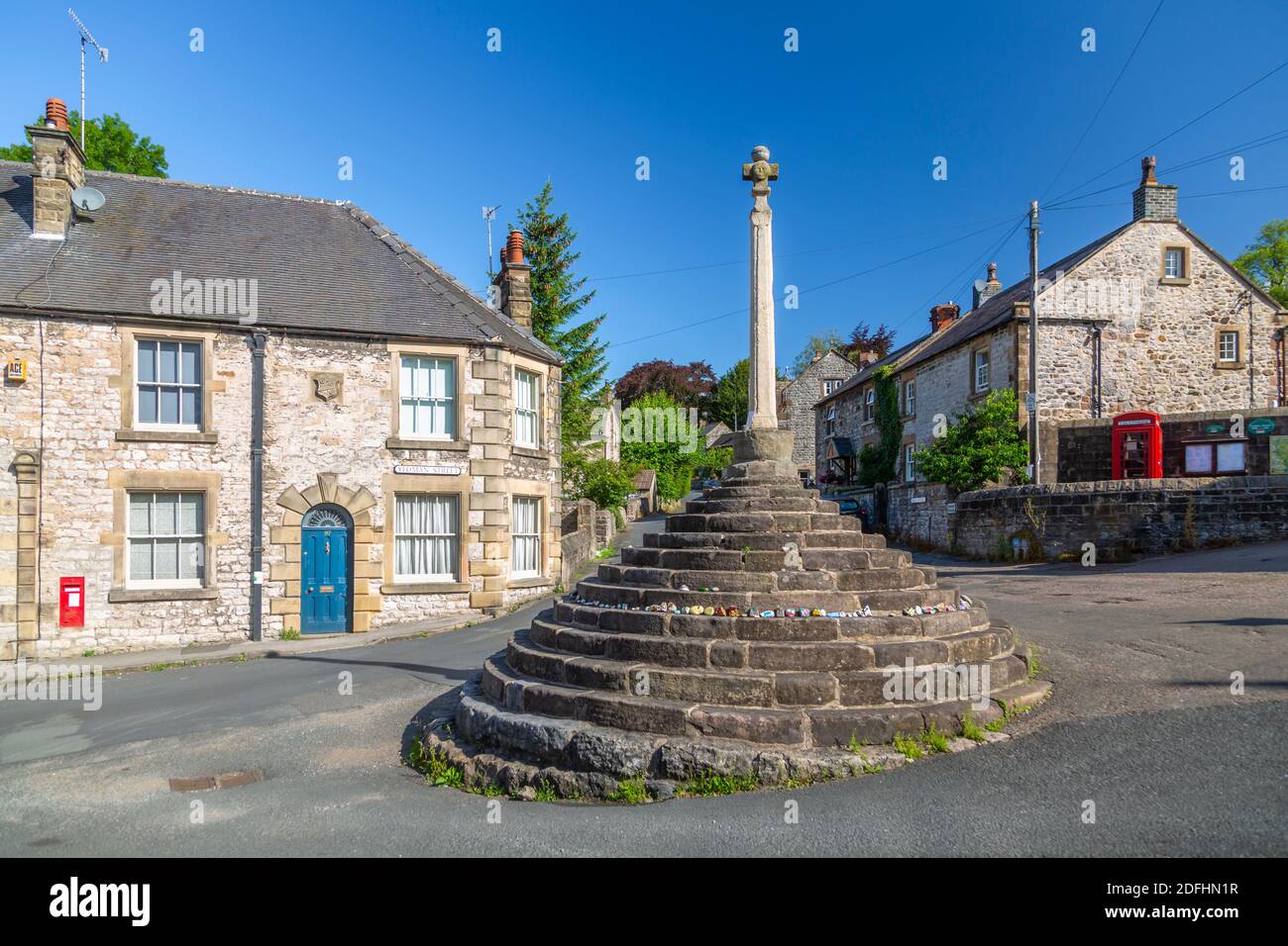 View of village cross at Bonsall, Matlock, Derbyshire Dales, Derbyshire, England, United Kingdom, Europe Stock Photo