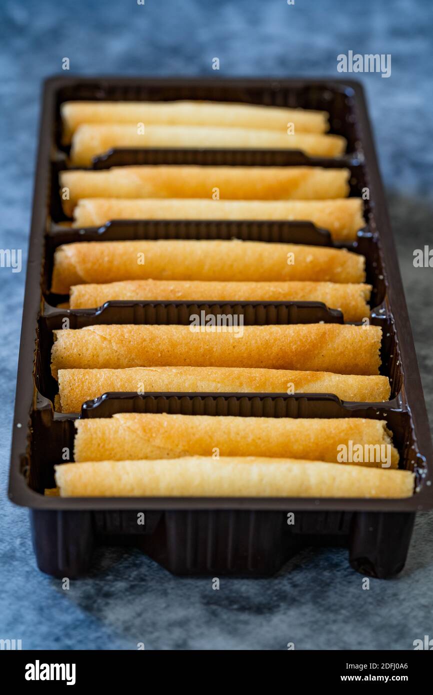Pirouette cookies hires stock photography and images Alamy