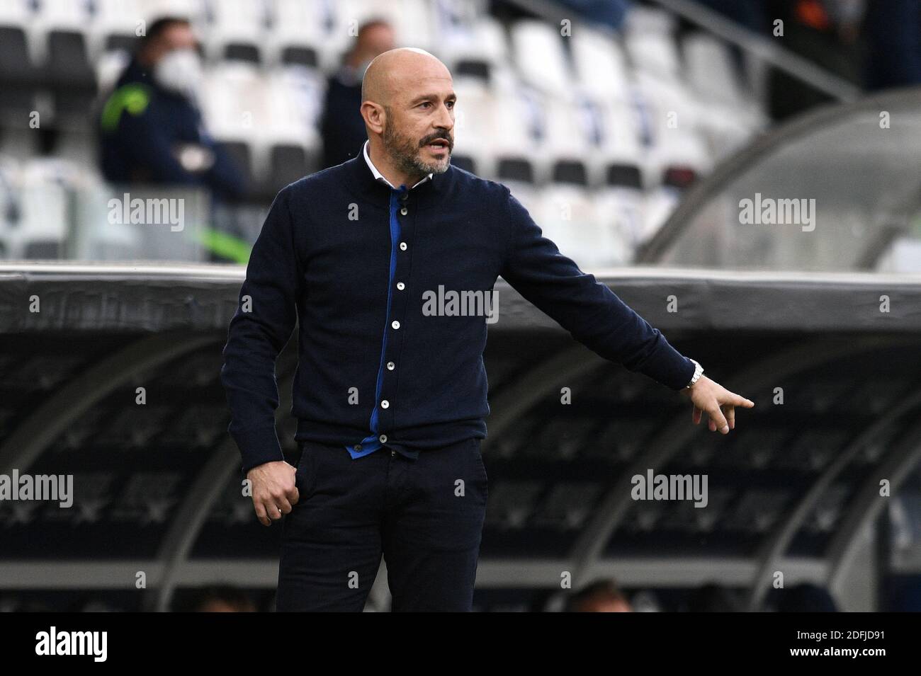 Orogel Stadium - Dino Manuzzi, Cesena, Italy, 05 Dec 2020, Vincenzo Italiano manager of AC Spezia gestures during Spezia Calcio vs SS Lazio, Italian football Serie A match - Photo Matteo Papini / LM Stock Photo