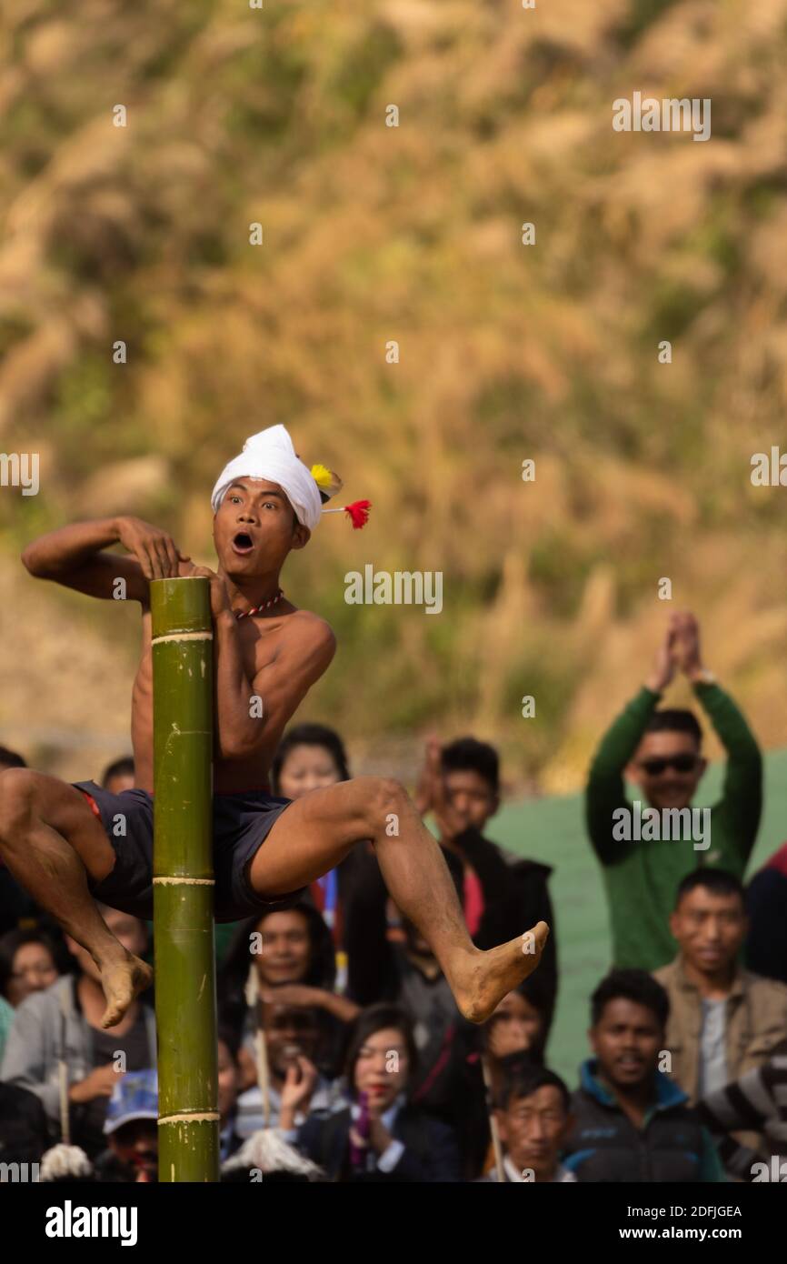 Pole climbing competition hires stock photography and images Alamy