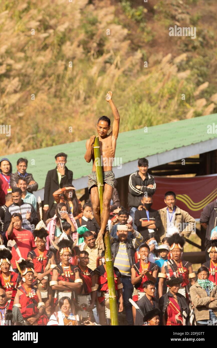 Pole climbing competition hires stock photography and images Alamy