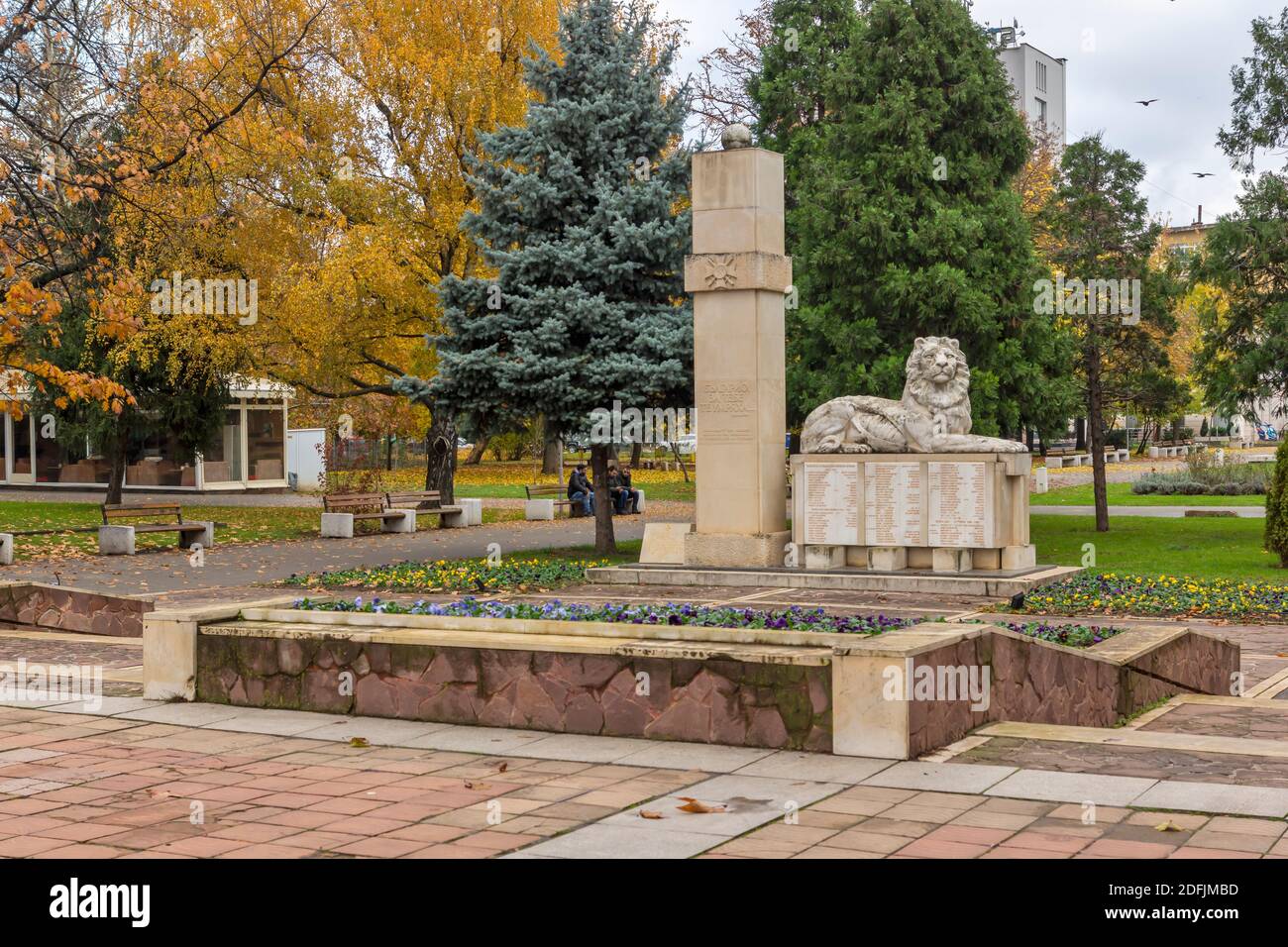 Montana Bulgaria November 22 Typical Building And Street At The Center Of Town Of Montana Bulgaria Stock Photo Alamy