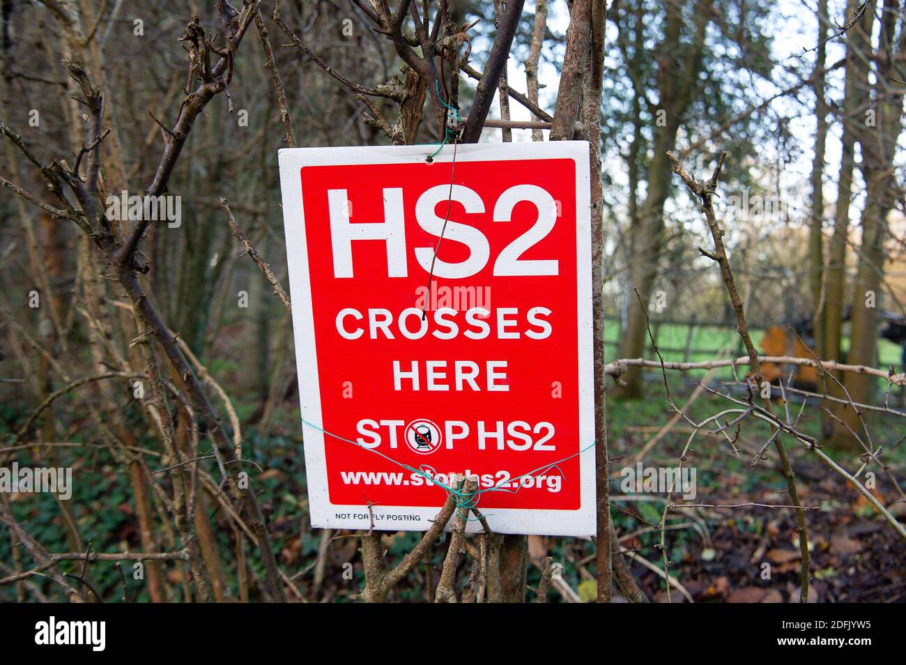 Hs2 crosses here hi-res stock photography and images - Alamy