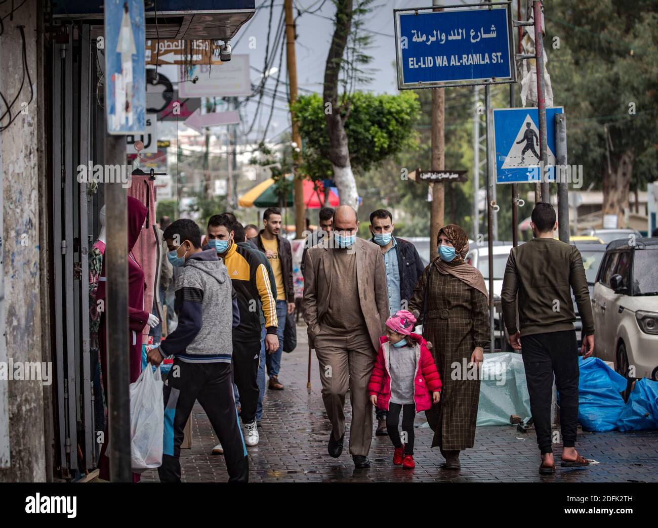 Gaza City, The Gaza Strip, Palestine. 5th Dec, 2020. Palestinians at ...