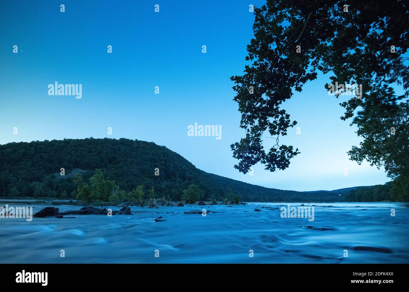 The Potomac River flows between the border of Virginia and Maryland. Stock Photo