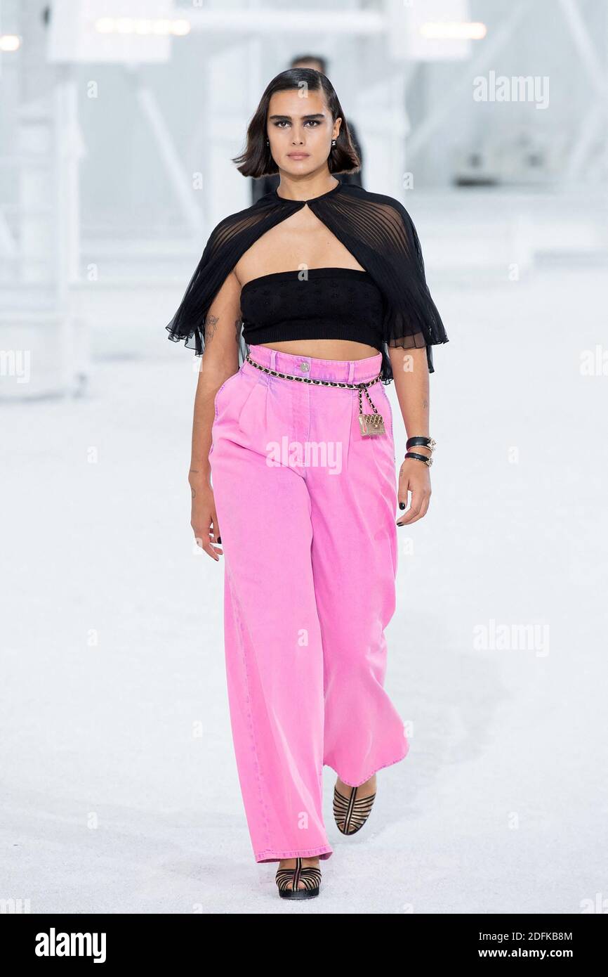 Runway Recap: Chanel Spring/Summer 2022 Ready-To-Wear - MOJEH