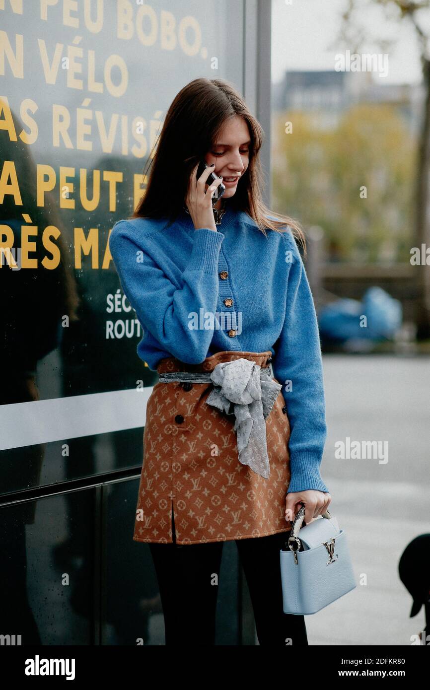 Street style, Alizee Gamberini arriving at Louis Vuitton Spring Summer 2021  show, held at La Samaritaine, Paris, France, on October 6, 2020. Photo by  Marie-Paola Bertrand-Hillion/ABACAPRESS.COM Stock Photo - Alamy