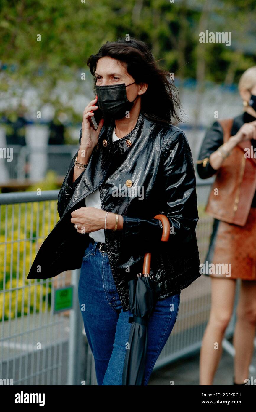 Emmanuelle Alt Style High Resolution Stock Photography And Images Alamy