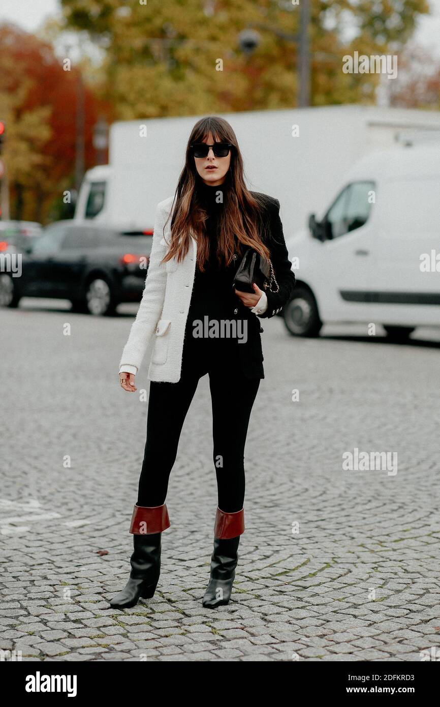 Street style, Leia Sfez arriving at Chanel Spring Summer 2021 show