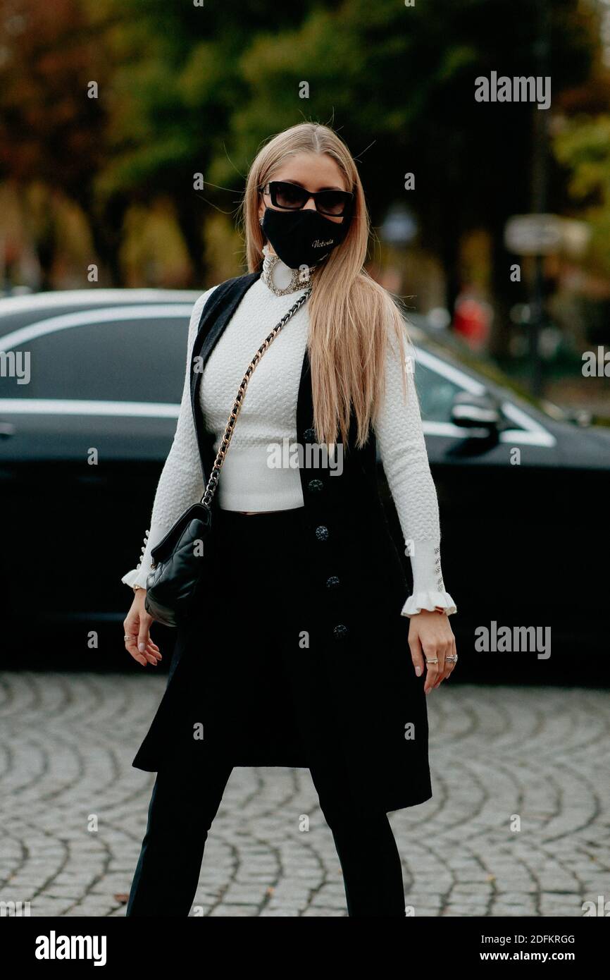 Street style, Victoria Swarovski arriving at Chanel Spring Summer