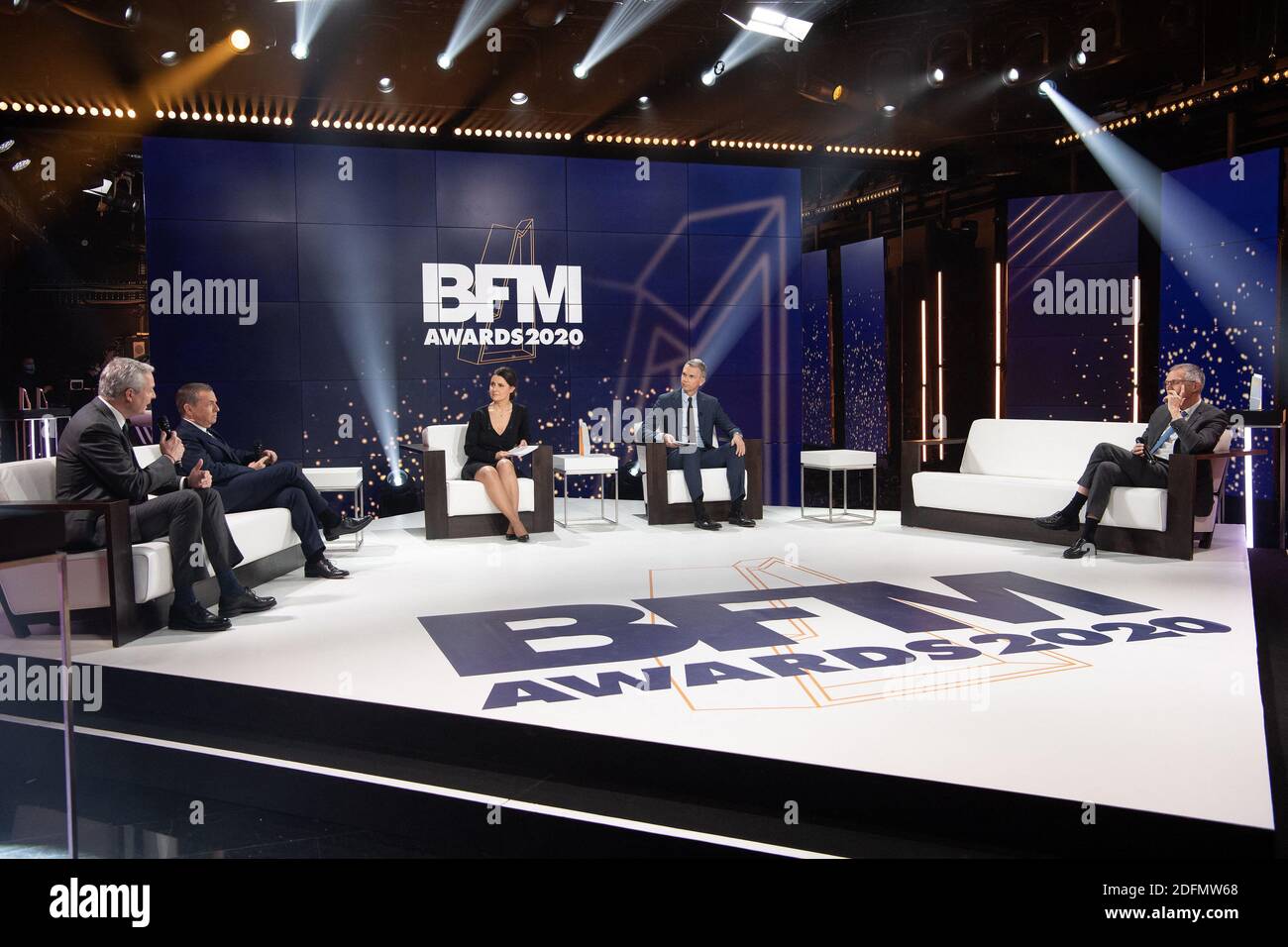 Chairman of LVMH, Bernard Arnault receives the Manager of the decade award  ( Manager de la Decennie ) during the BFM Awards 2020 ceremony at BFM  studio on November 30, 2020 in