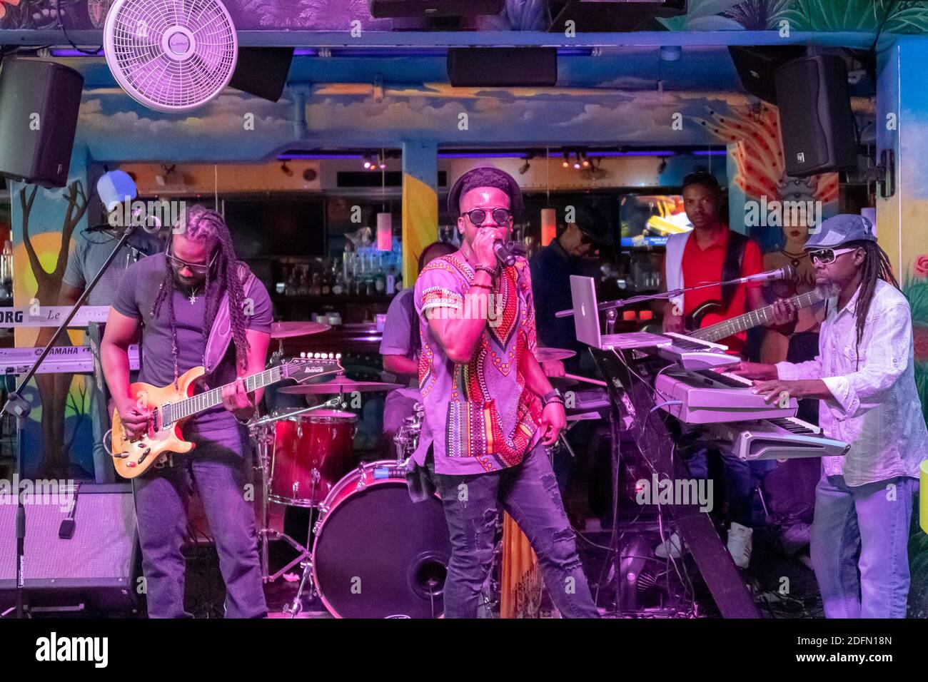 Mango's Tropical Cafe in Ocean Drive, Miami, USA Stock Photo Alamy