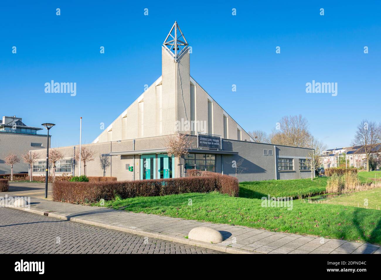 Modern Protestant Church