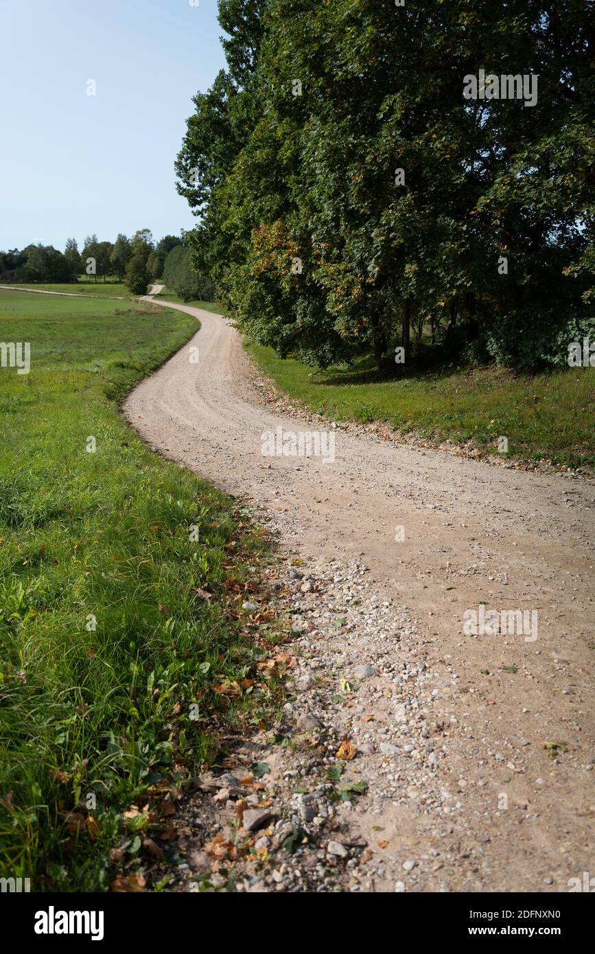 Vertical view gravel road hi-res stock photography and images - Alamy