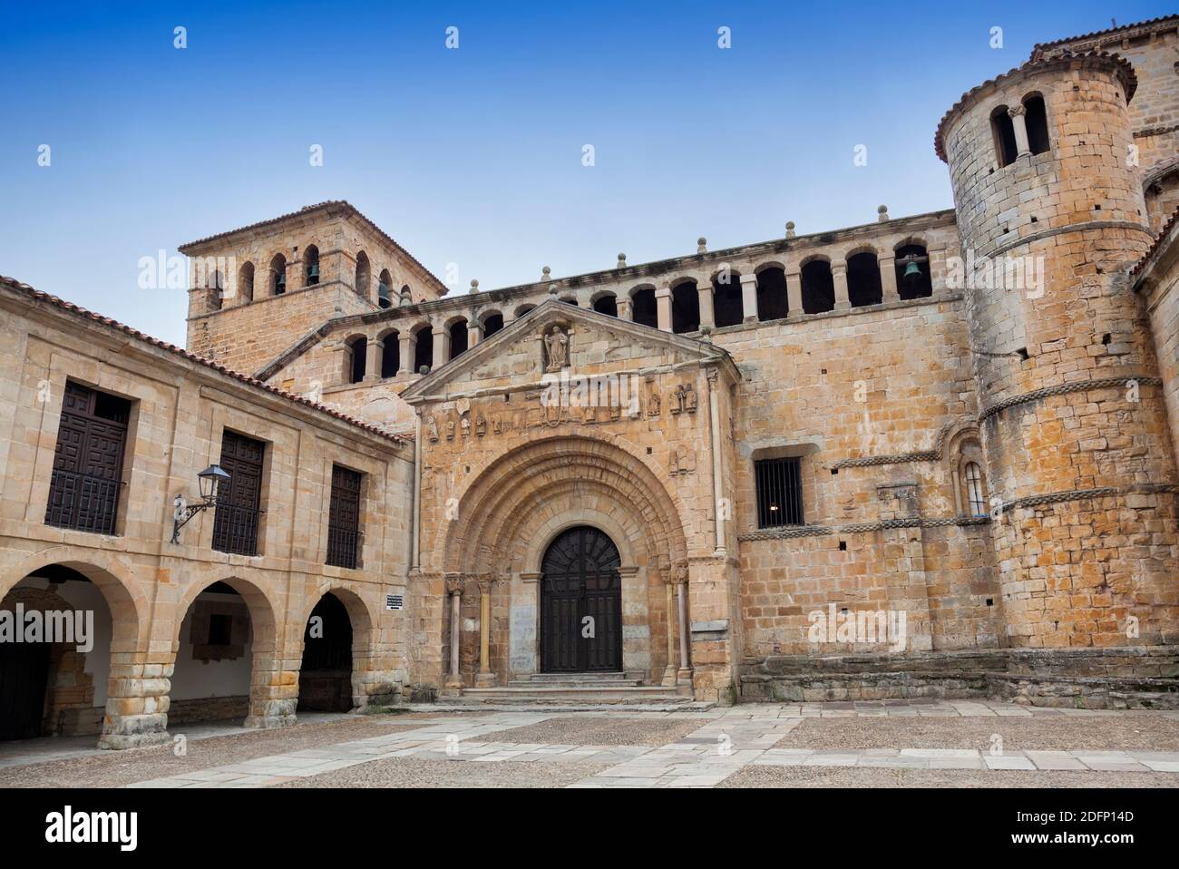 Collegiate church of Santa Juliana, in Santillana del Mar, Cantabria, Spain Stock Photo