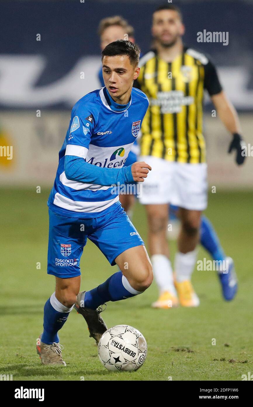 Zwolle 05 12 2020 Mac3park Stadium Football Season 2020 2021 Eredivisie Pec Zwolle Player Eliano Reijnders During The Match Pec Zwolle Vitesse Stock Photo Alamy