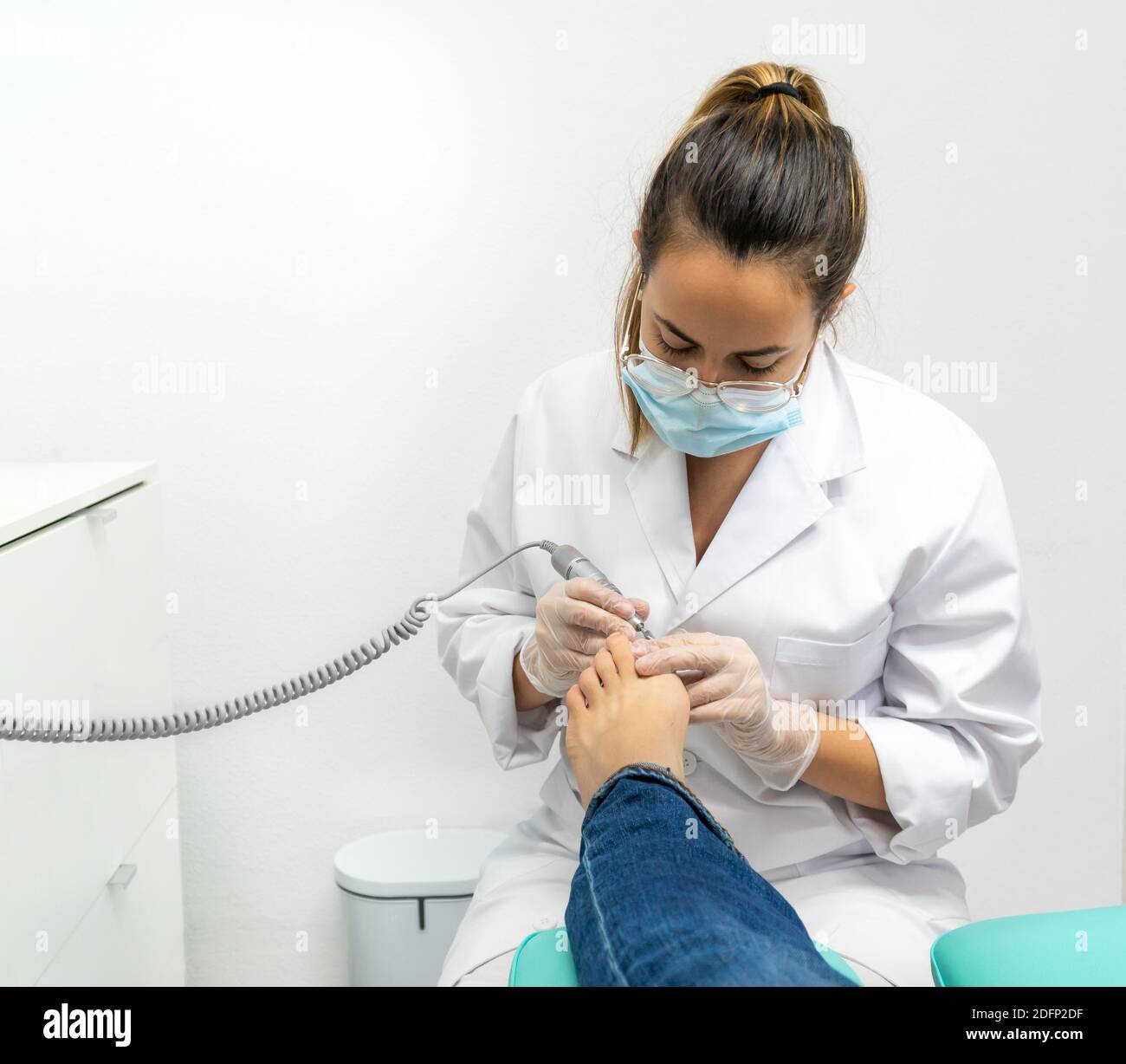 Chiropodist hi-res stock photography and images - Alamy