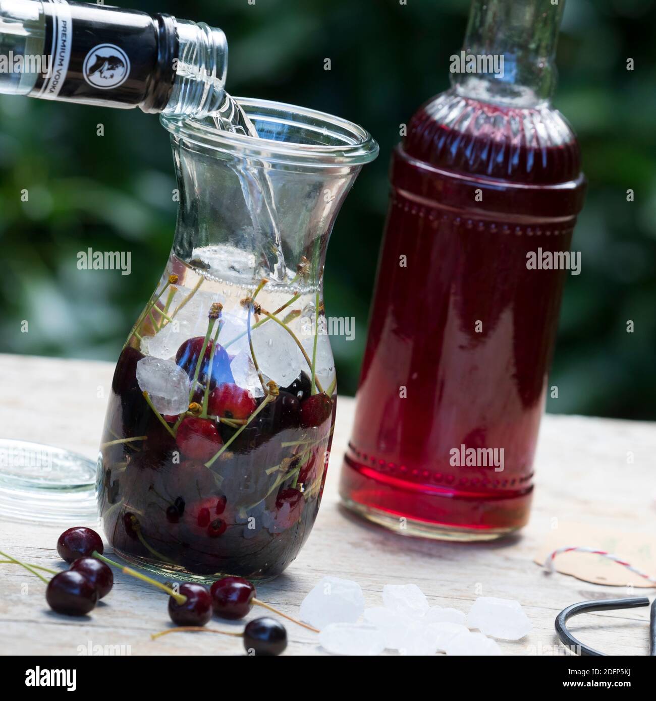 Kirsch likor hi-res stock photography and images - Alamy