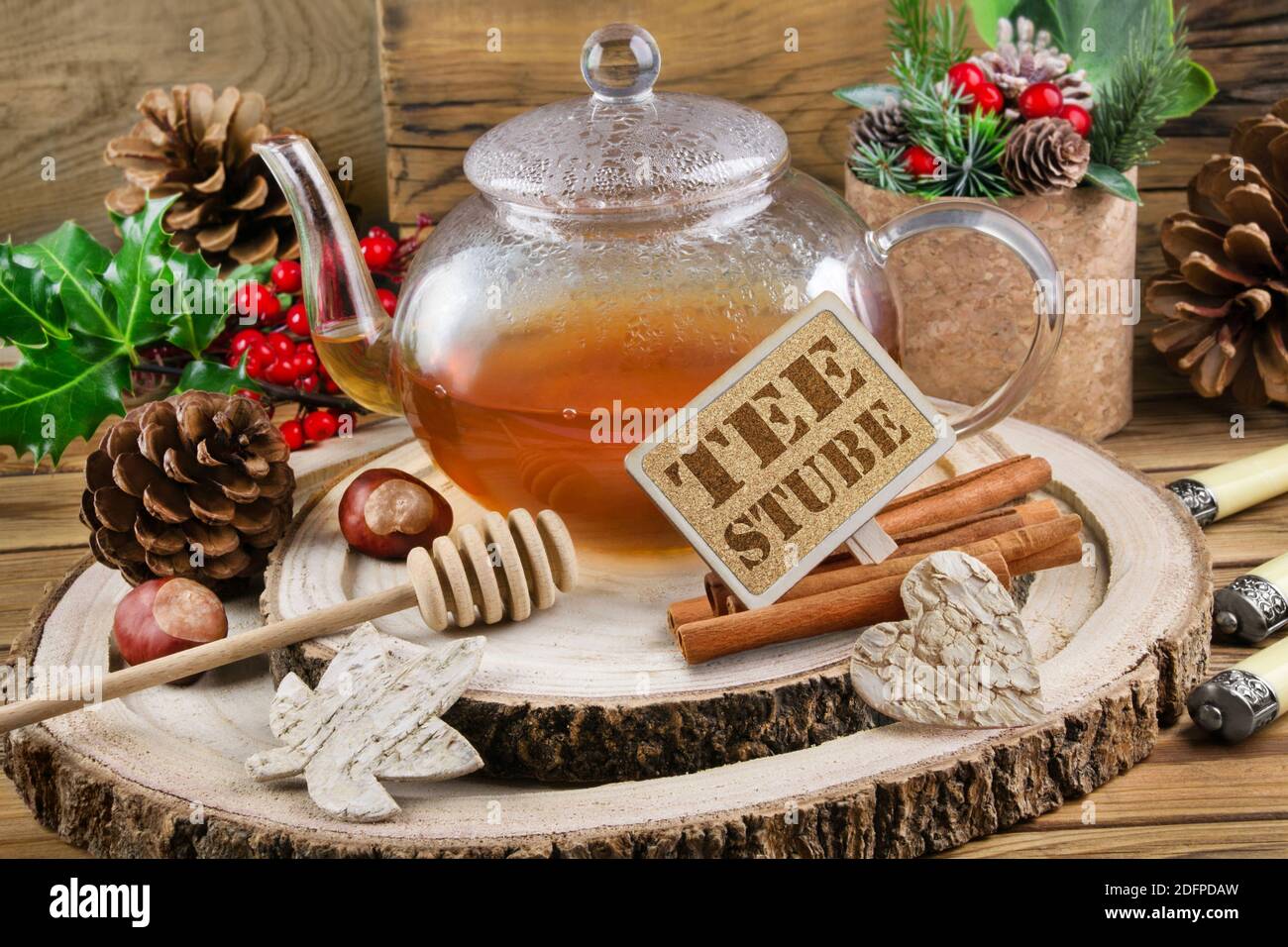 Teekanne Glas High Resolution Stock Photography and Images - Alamy