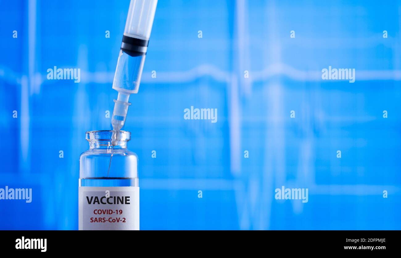 Coronavirus COVID-19 vaccine.Vaccine and syringe injection Stock Photo
