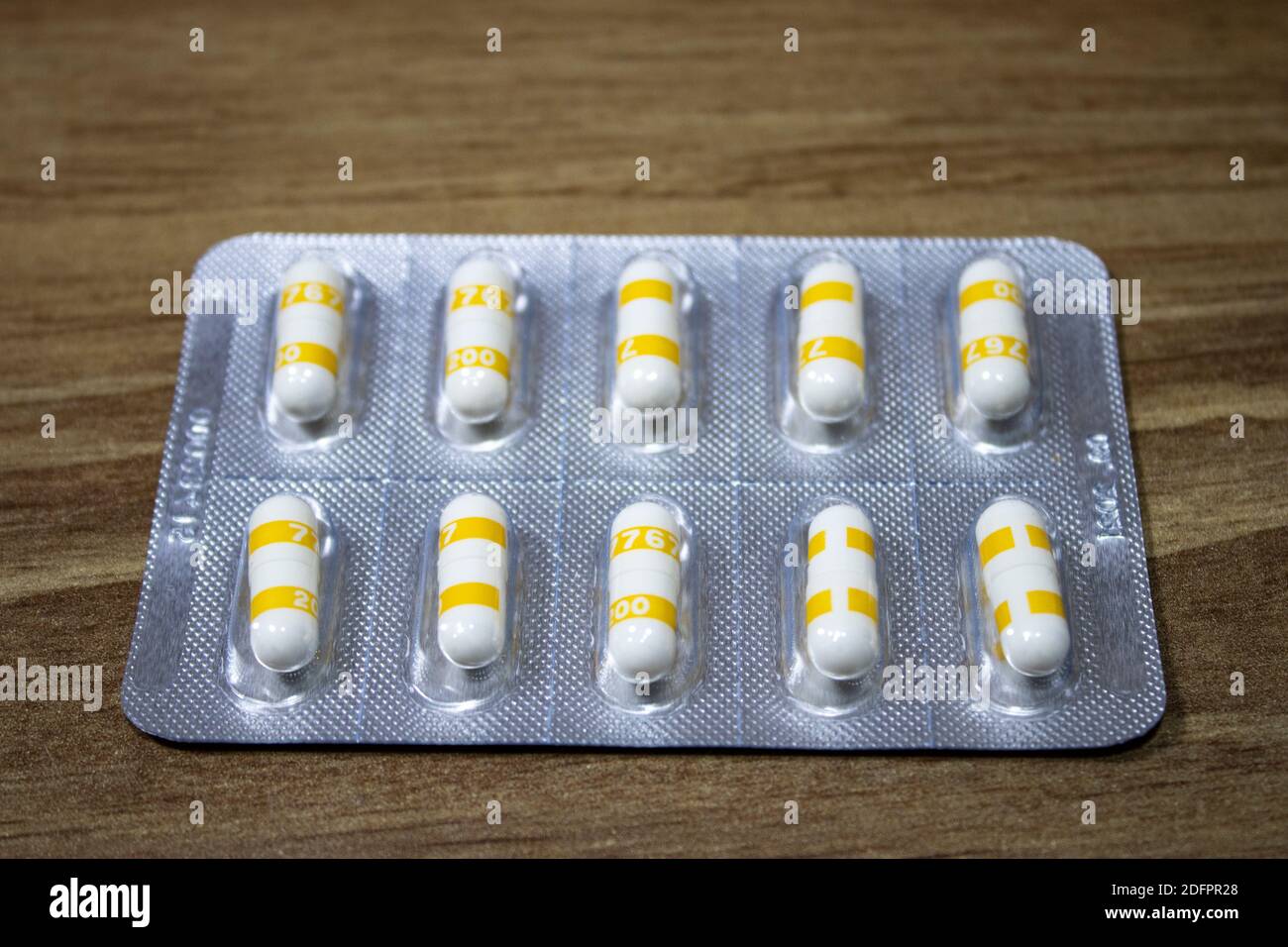 Aspirin pill yellow hires stock photography and images Alamy