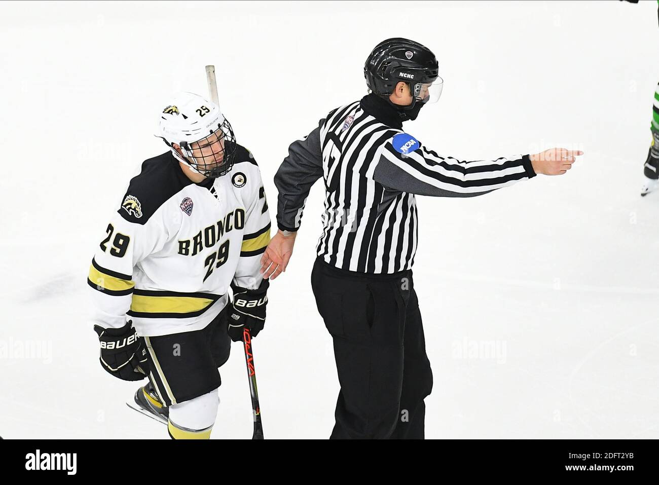 Mens Ice Hockey Omaha Mens High Resolution Stock Photography and Images