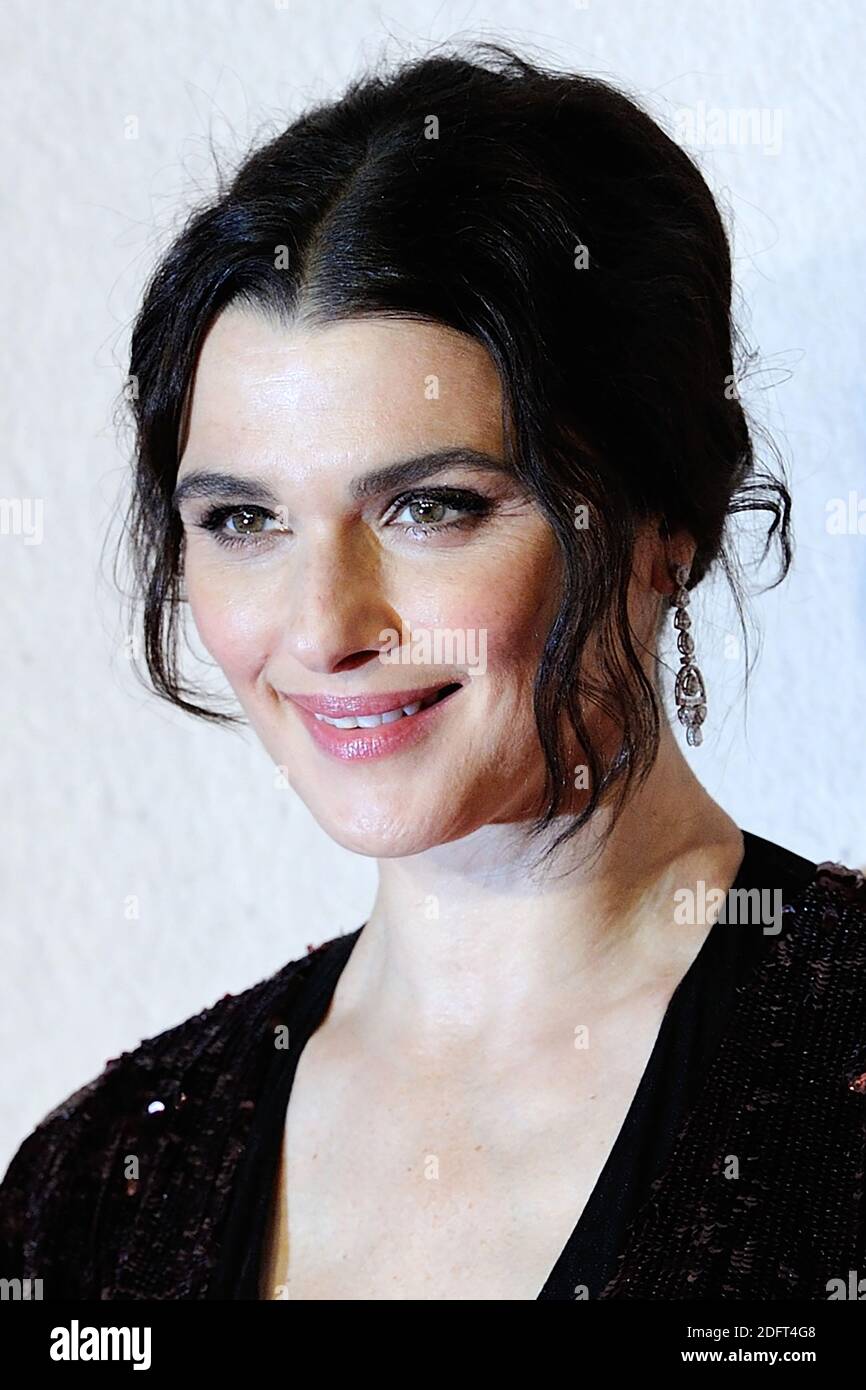 The Favourite Rachel Weisz High Resolution Stock Photography and Images ...