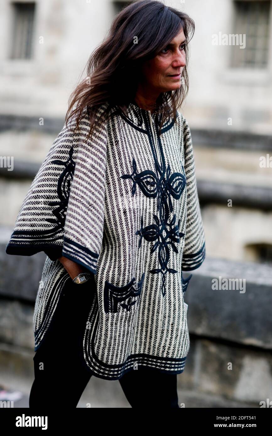 Emmanuelle Alt Style High Resolution Stock Photography and Images - Alamy
