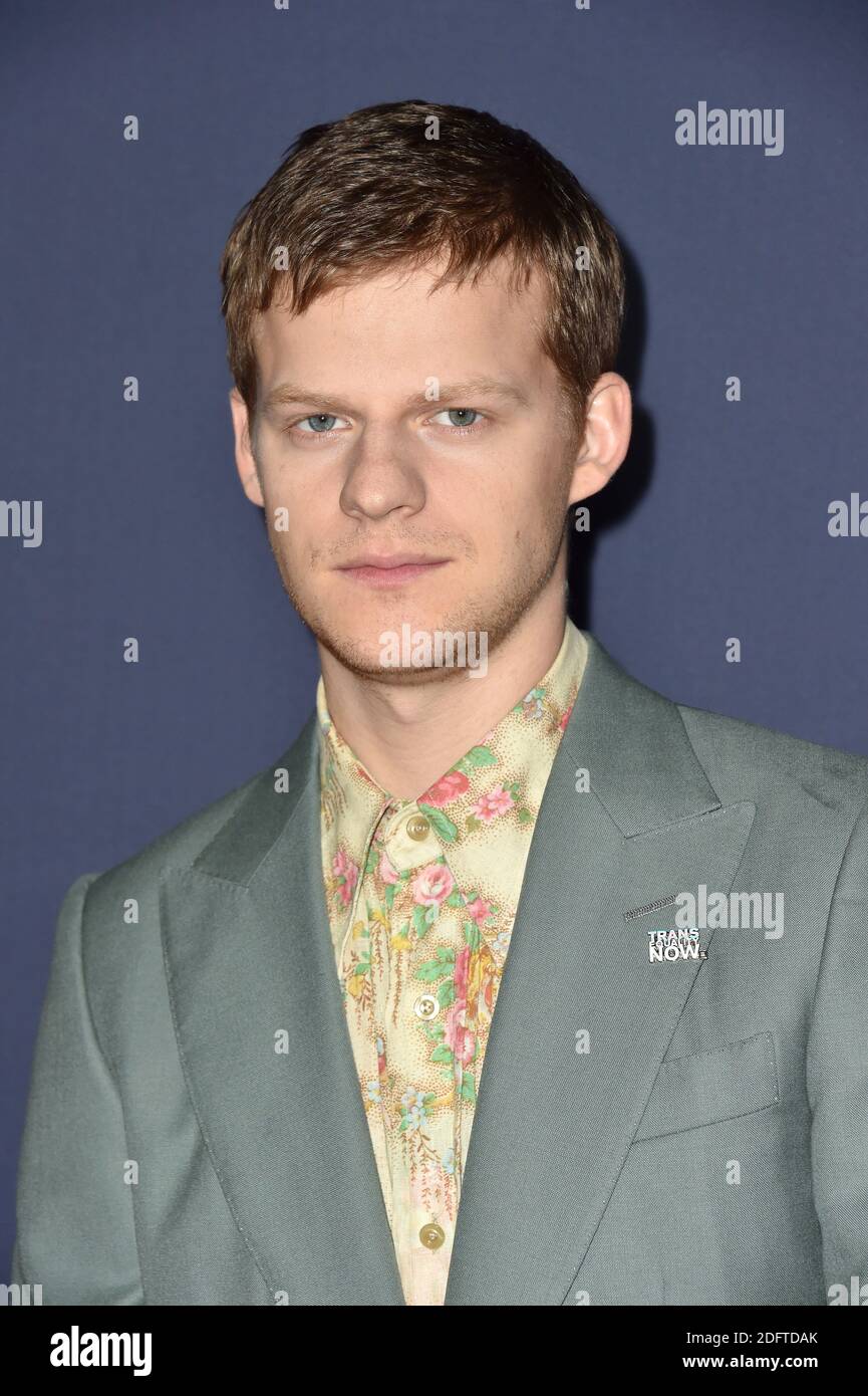 Boy erased lucas hedges hi-res stock photography and images - Alamy