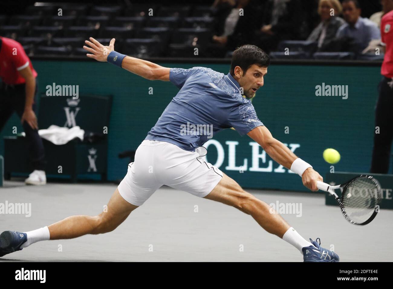 Serbia's Novak Djokovic playing in the second round of the Rolex Tennis  Masters 2018, in the AccorHotels Arena, Paris, France, on October 30th, 2018.  Photo by Henri Szwarc/ABACAPRESS.COM Stock Photo - Alamy