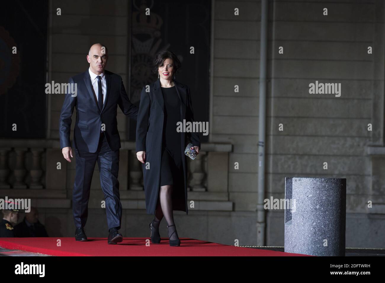 Swiss President Alain Berset and wife Muriel Zeender arriving for a State  Dinner at the Musee d'Orsay in Paris, France, for the centenary of the end  of World War I on November