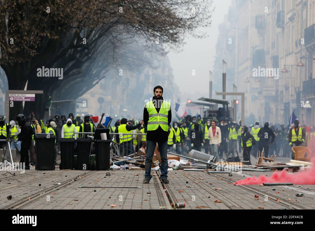 The demonstration of the Yellow Vests (Gilets Jaunes) ends with violent  clashes between police and protesters. Fires, looting and degrading took  place in several streets of the western France city of Bordeaux