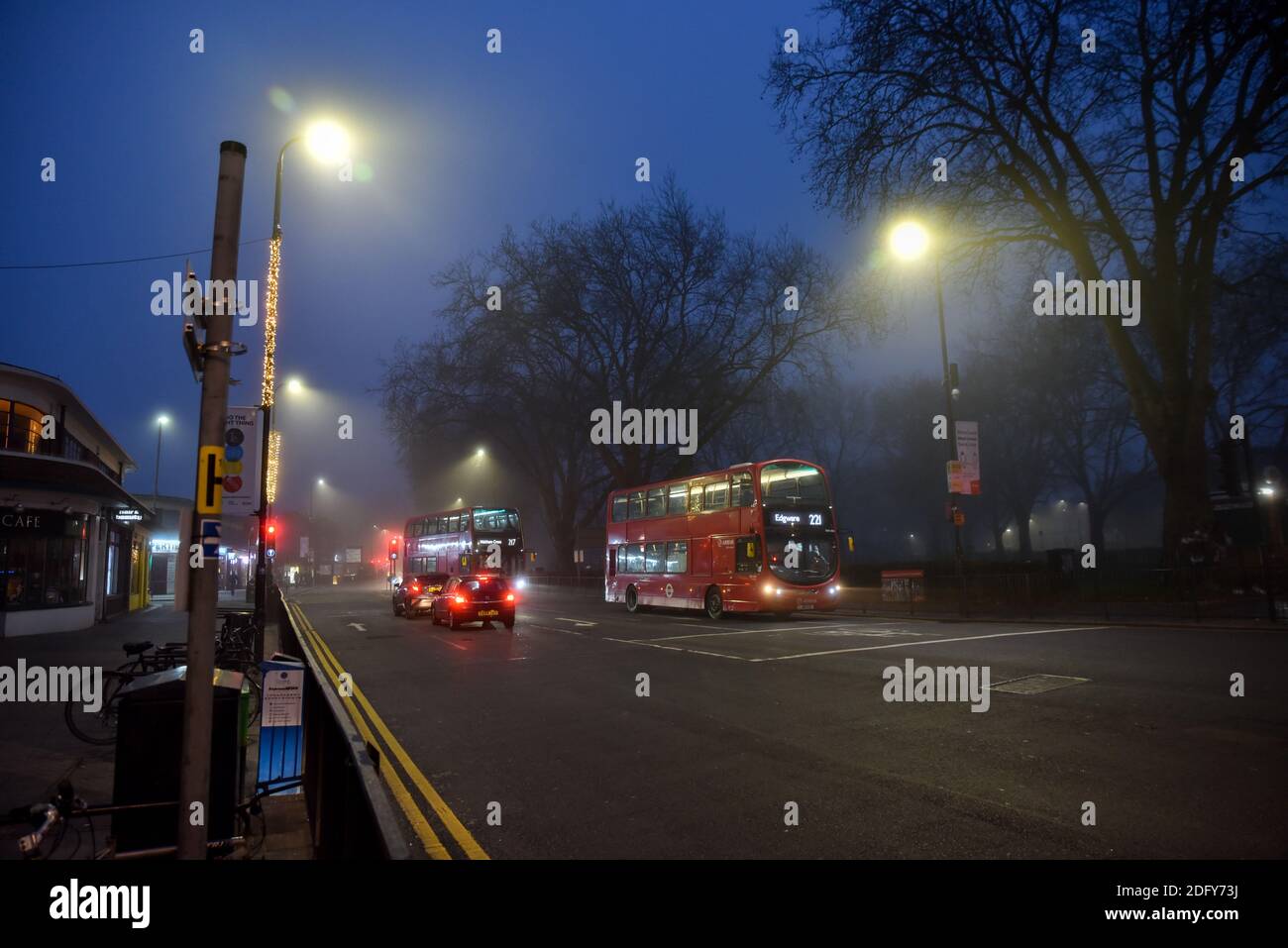 Turnpike Lane, London, UK. 7th Dec 2020. UK Weather: foggy morning in north London. Credit: Matthew Chattle/Alamy Live News Stock Photo