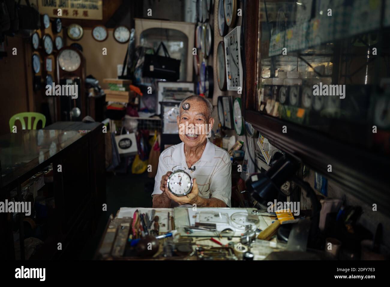 80s clock hires stock photography and images Alamy